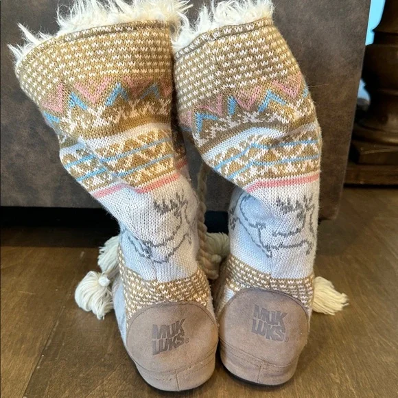 Muk Luks Tan and Cream Knit Boots with Tassels - Picture 2 of 8